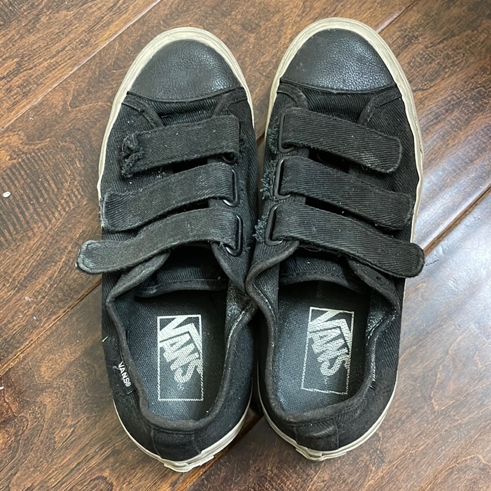 Vans Velcro styled tennis shoe
